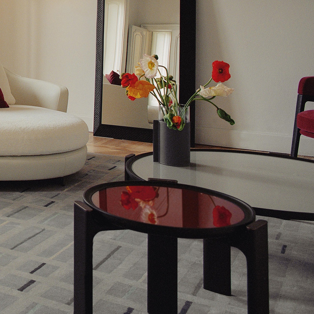 Luxury Round Nesting Coffee Table Set - Image 4